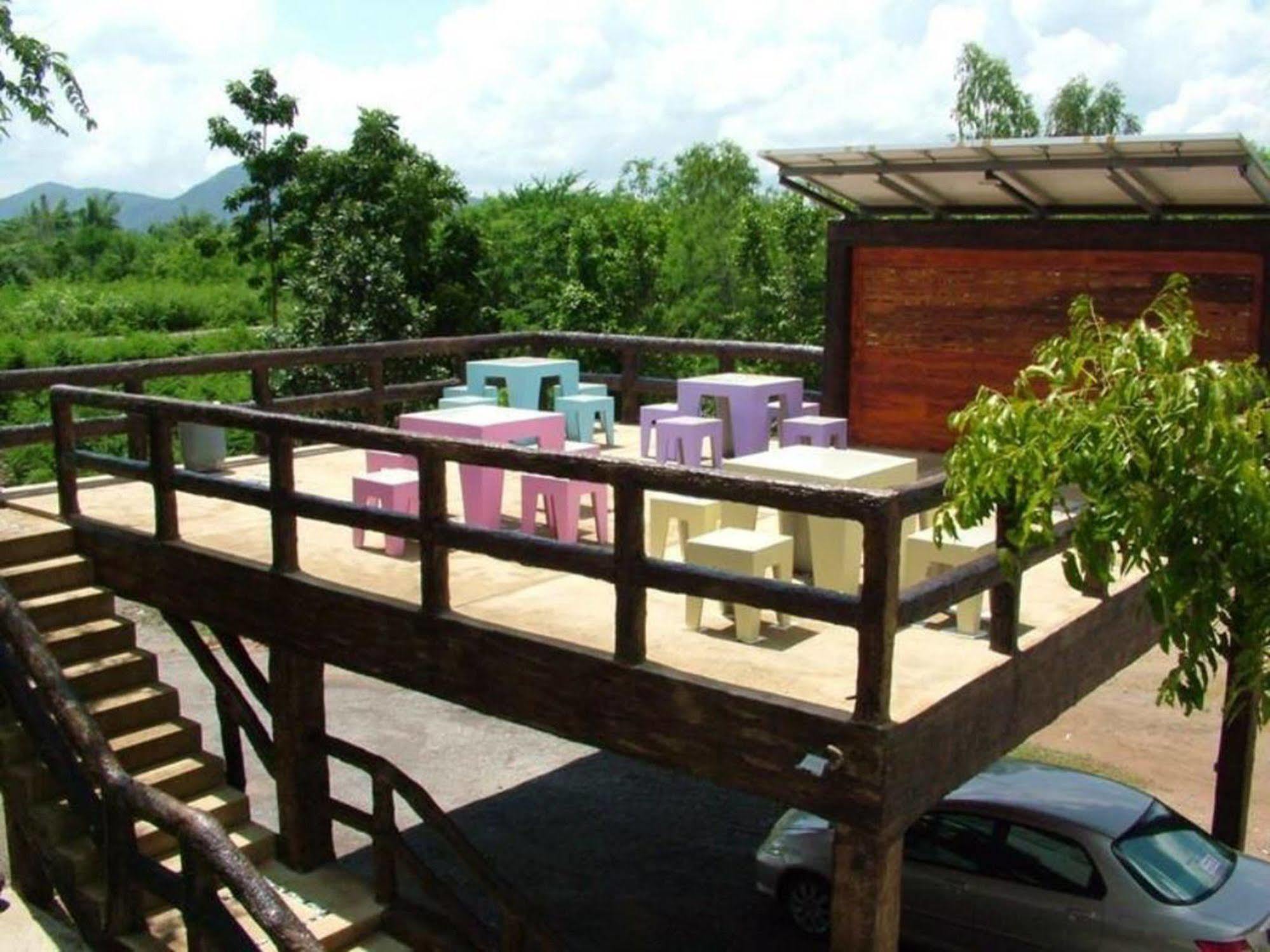 Lake Scene Resort Ratchaburi Exteriör bild